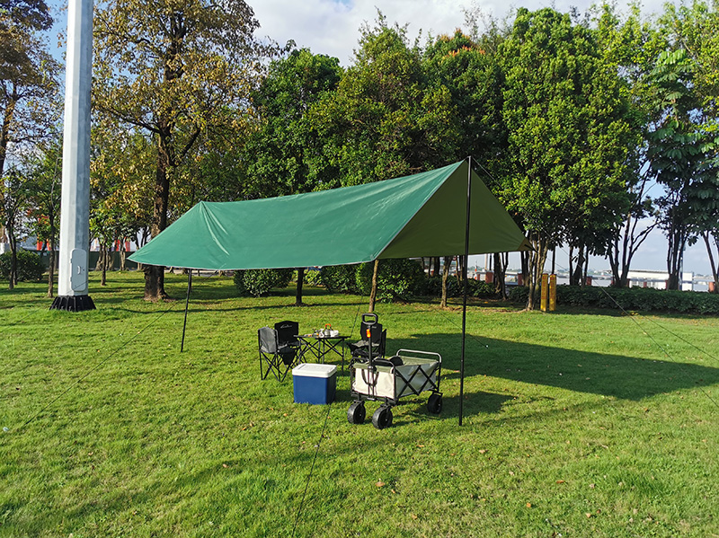 Camping tarp tent